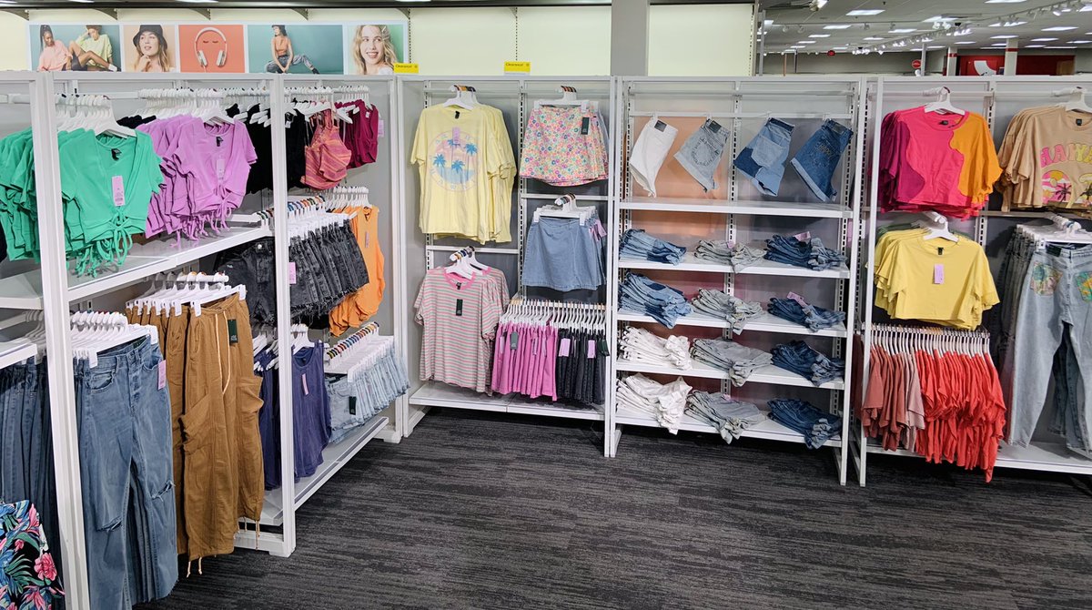 Kara Rainey tweet media