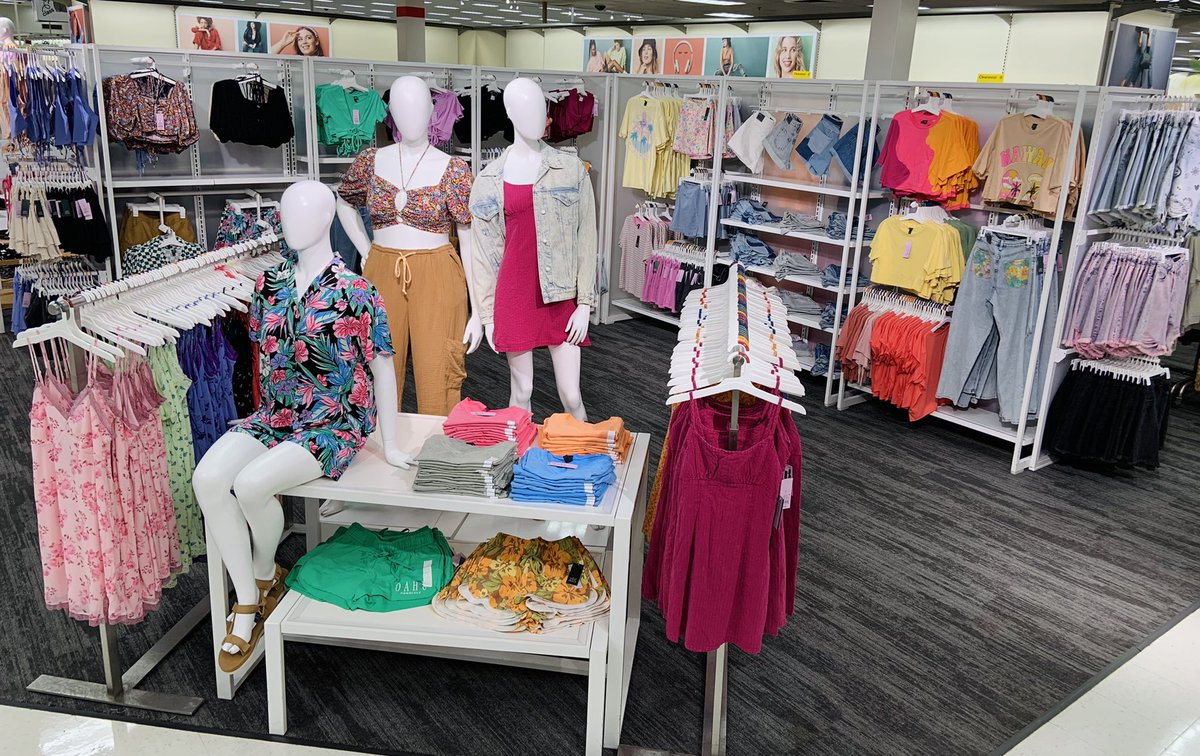 Kara Rainey tweet media