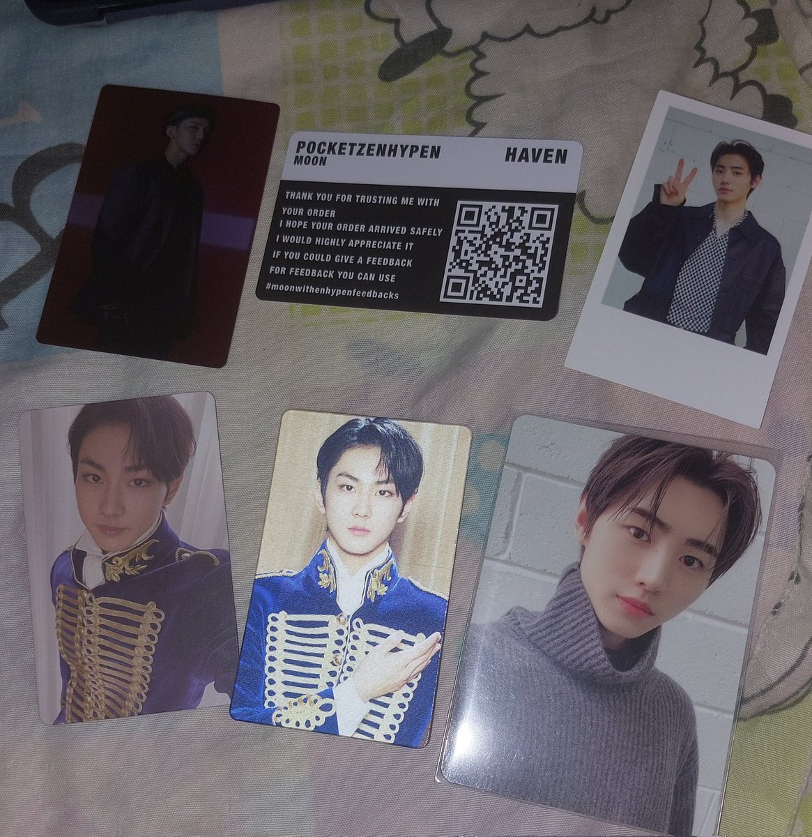 chewsnotsoon's tweet photo. 💌 from @PocketzEnhypen
hello! sunghoon memkit set pc and jungwon pcs finally came home<3 tysm for the secured packaging and freebie ^^ till our next transactions 😚 take care!
#yanafeedbacksmails ♡♡♡
#moonwithenhypenfeedbacks https://t.co/aYQNB8Uvrc