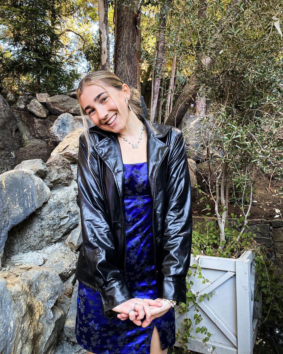 Allegra Miles tweet media