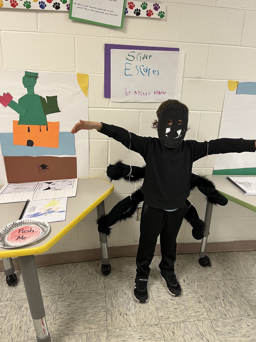 kkvaughan70's tweet photo. Our second graders did an amazing job making their animal stories come alive at our Expo tonight. ⁦@CarrsvilleElem⁩ https://t.co/N7sZOxaVAI