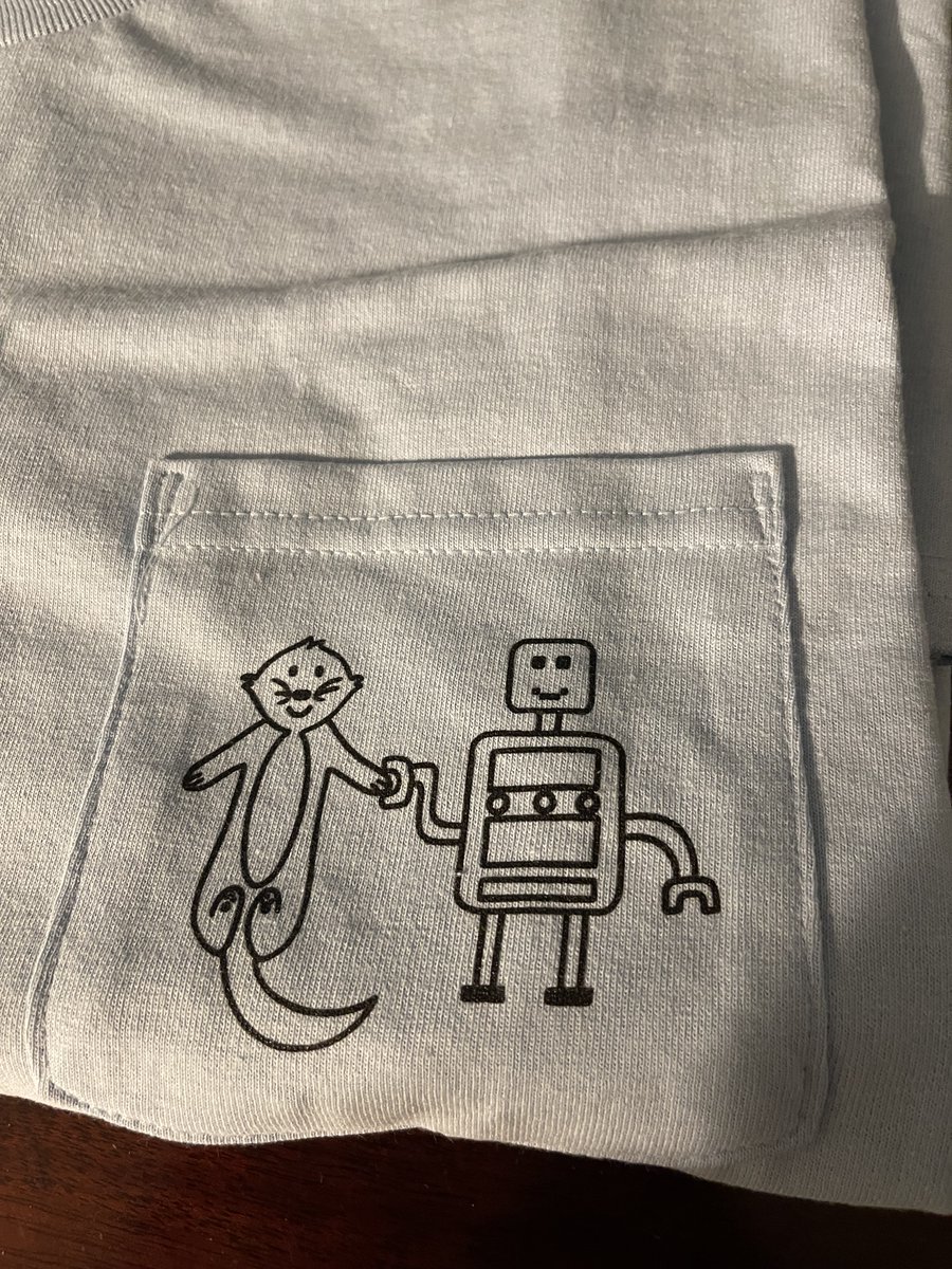 dehallstrom's tweet photo. @ItsErikMertens @MiLBPromos @TacomaTeamStore @RainiersLand My mailman brought a plastic carrier with the @GoOtterbots @milb_paint t-shirt. Amazing the envelope didn't melt with that much 🔥 inside. https://t.co/mzN4gDId1S