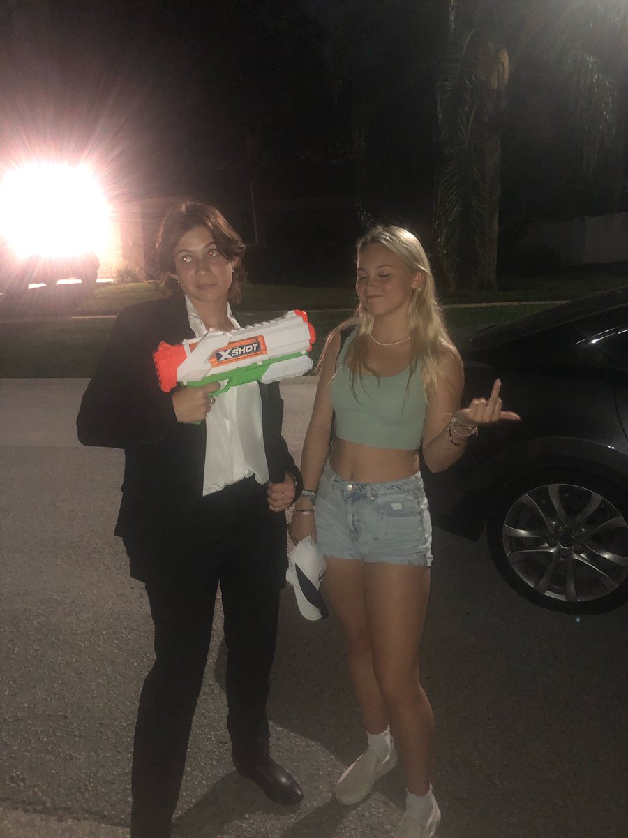 DaddysHose's tweet photo. layna out by @DaddysHose @chswaterwars22 https://t.co/SSkCxuRT8t