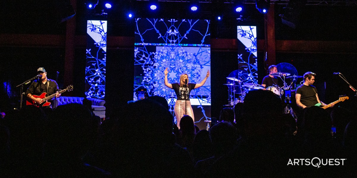 ArtsQuest's tweet photo. Who was at the @Lauren_Alaina show last month?! We're still thinking about the killer performance this queen put on👑👏

📸: Jeff Auger https://t.co/fNE5KQC4ly