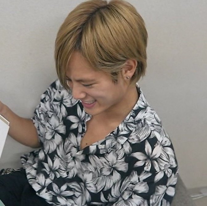 jokeamotow's tweet photo. His smiling face. 💚😊 https://t.co/93No6wS9CK