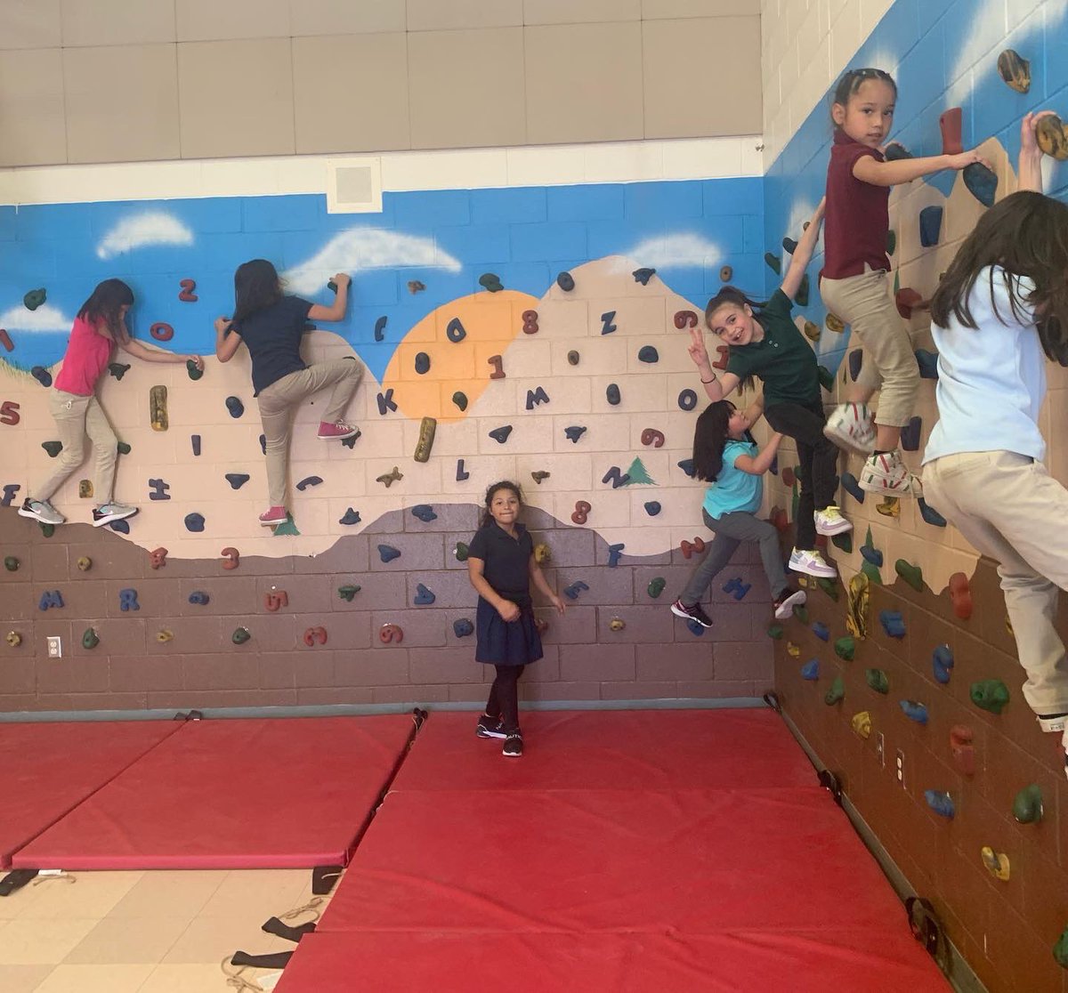 DGESTigers's tweet photo. The rock wall will be here Thursday and our students are having so much fun preparing for it. Climb high, tigers! 

#DGESTigers #APS #DualLanguage #Kindergarten #RockWall #ElementarySchool https://t.co/0RrfyRXcjh