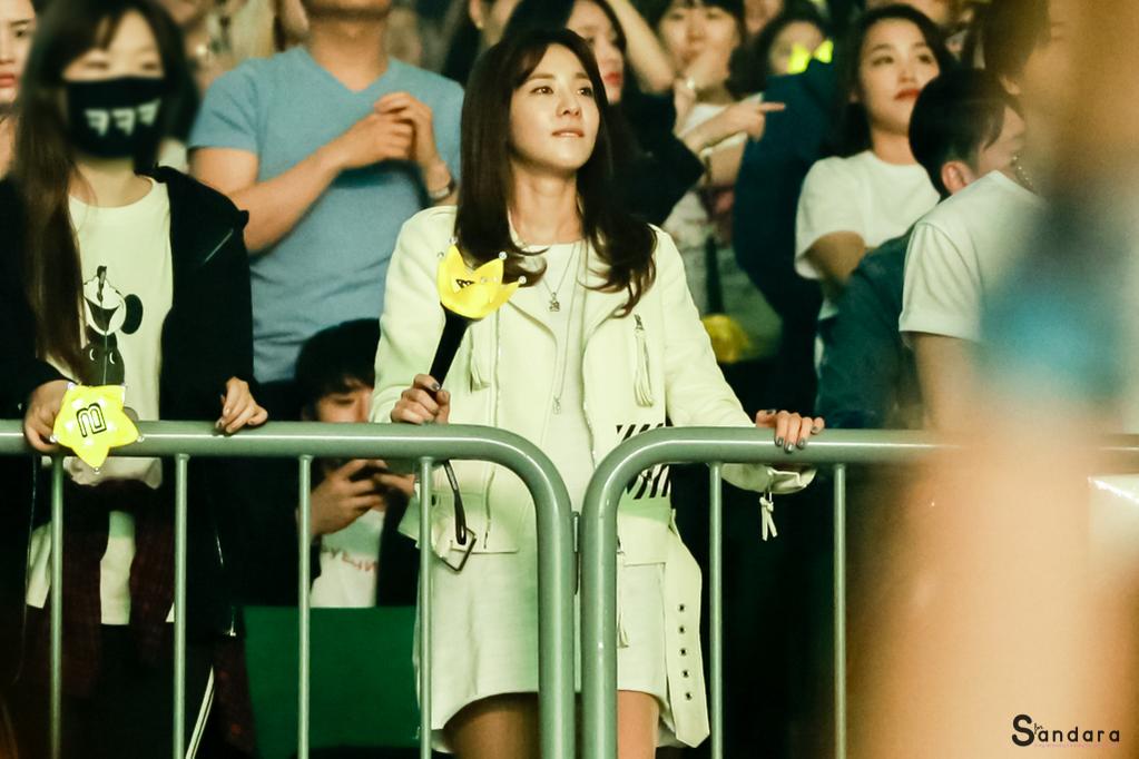 chinaamrqt's tweet photo. SANDARA PARK, OUR VIP PRESIDENT.

STILL LIFE STILL HERE
#BIGBANG_StillLife
#BIGBANG #빅뱅이_돌아왔습니다 https://t.co/cx9IwjjT7a