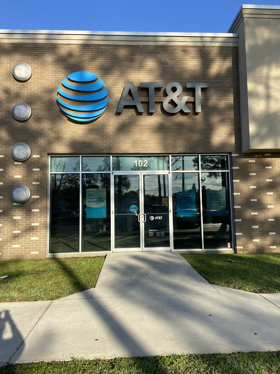 Back to where everything started! Eternally grateful for the opportunity I was given in 2016 when I joined the Jax Mandarin team. I still remember the day I walked through those 2 doors to get my interview as an SSR, I was extremely nervous 😬. 5 years later…I’m back home 💙