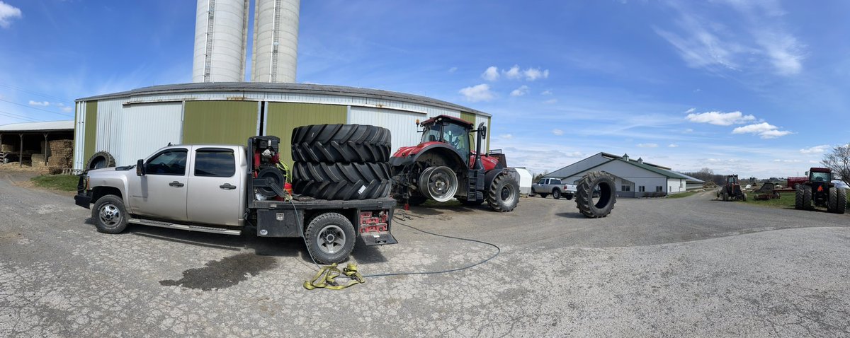 Whole tractor being swapped for VF @FirestoneAg tires. Goodyears half worn out in the tread, but cracked inside and outside, and flat-spotted. Glad Firestone had some available tires compared to some other brands currently… #Agtire #firestone