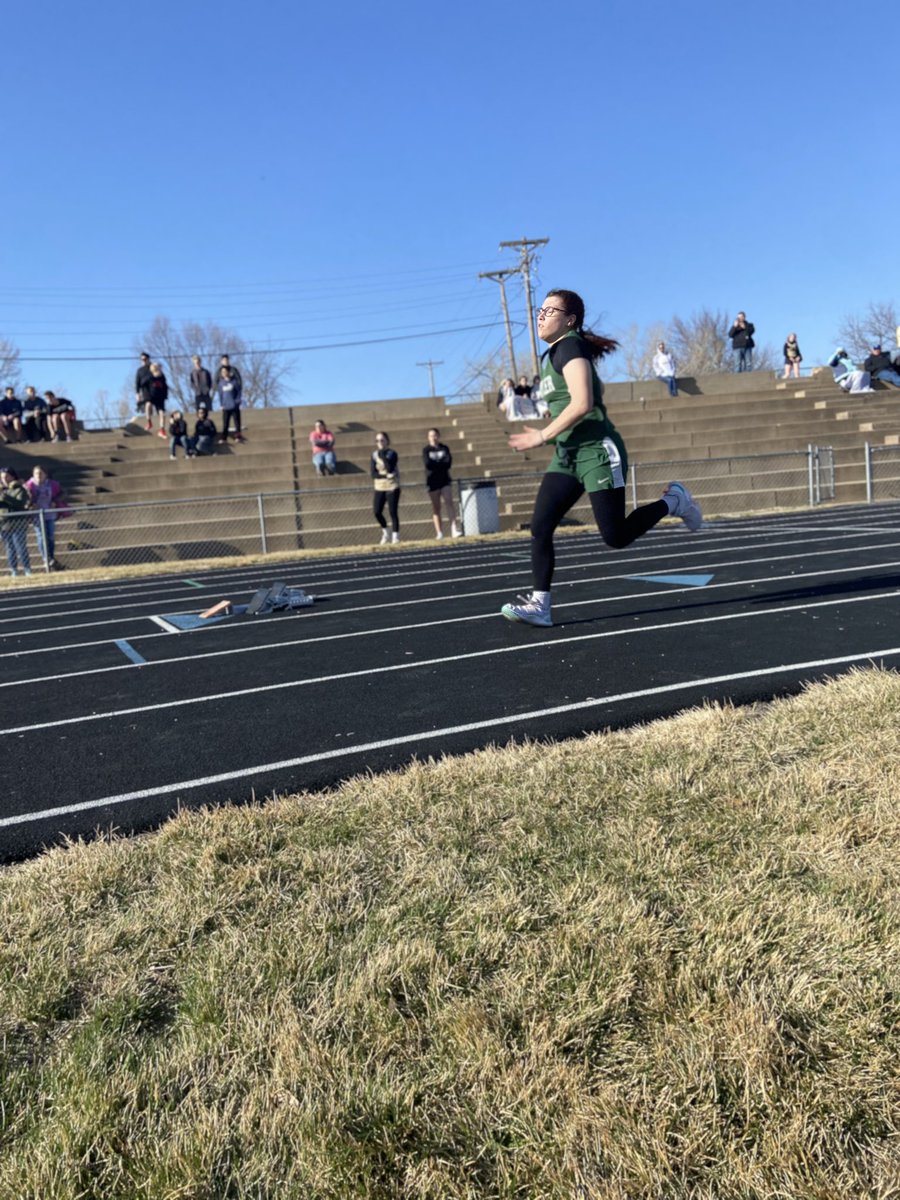 Schuyler Girl’s Track tweet media