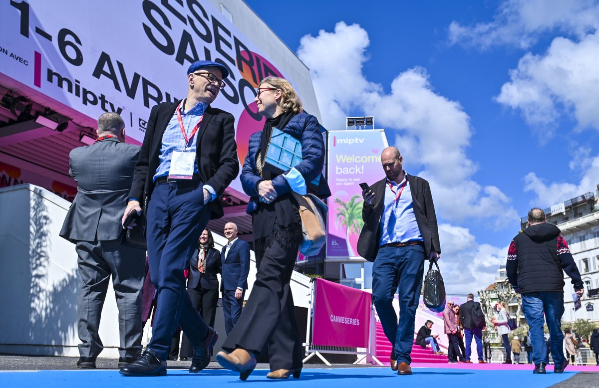 mip's tweet photo. Day 1 was off to a quick start yesterday with the content industry back together again - catch up on all the top deals, hottest projects and new partnerships to come from #MIPTV #MIPDoc and #MIPFormats now with our exclusive report on #MIPBlog now. https://t.co/LB7sncixUX https://t.co/kkDelFBAkf