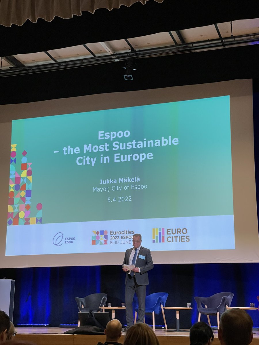 dynamik_ai's tweet image. Goal setting on spot! Attending #elinkeinofoorumi2022 today to see how #dynamik could help achieve this target through targeted AI solutions. #businessespoo #artificialintelligence