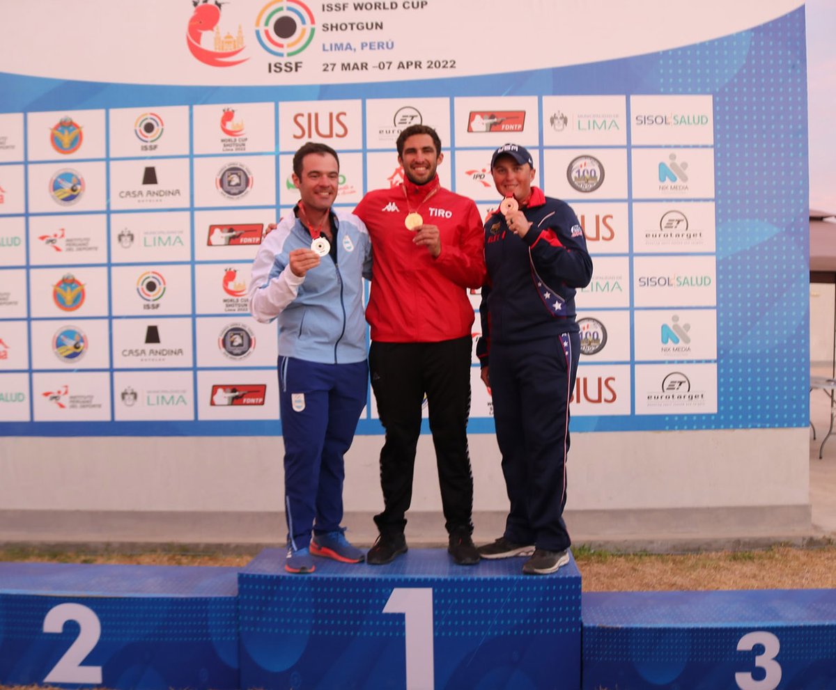 DonDeportivo's tweet photo. Histórico título mundial 💪🏽🥇🇵🇪
El Perú lo festeja: Nicolás Pacheco se alzó con la “Copa del Mundo de Escopeta – Lima 2022” en la modalidad de Skeet #TodosSomosPerú #FDNTP
🗞️Leer 👉🏽https://t.co/sBrJJh6a80
📸Foto Andy Cruz Maza https://t.co/6AhJXb1hGs
