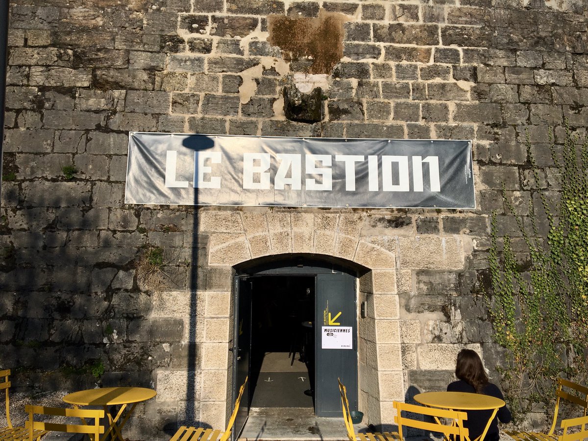 Foxeagle tweet media