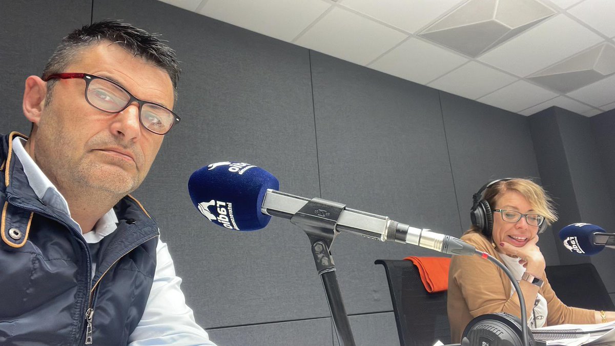 EDUARDOABADSABA's tweet photo. Ya estamos en @rintereconomia 
Hoy hablamos de la situación de la economía y los pertes europeos @upta_es https://t.co/P0CPgzWItR