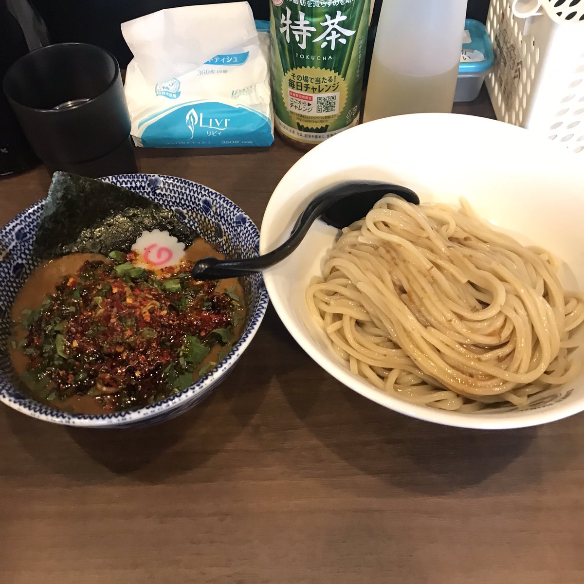 tonamidaisuki's tweet photo. 🍜狼煙東大宮店🍜
お久しぶりでした!!!大葉と味噌の相性抜群。最近食べすぎて絶対太ってると思います🫣🫣
#狼煙 #となみ #THANGO #ラーメン https://t.co/bmPNZQSq5a