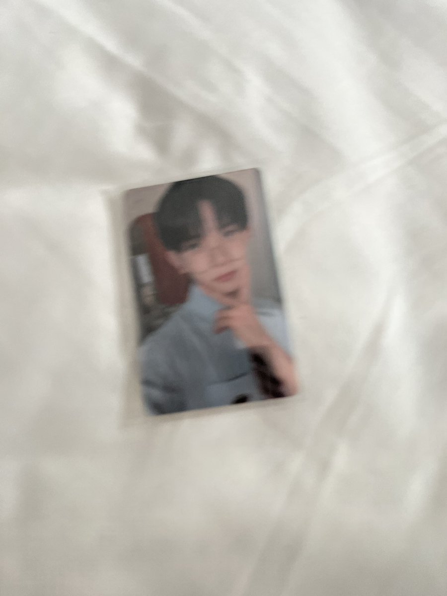 byhsng's tweet photo. — #byhsngmails

he’s here !!! i can’t believe na i actually have him na !<3 thank you po talaga sa nagpasalo neto 🥹 i’ll cherish u forever 😭 SYD NYO HEE SPECS HAVER NAAAA 

@___WKJ tysm po ulit for packing him and hoon safely!! https://t.co/p3GNezxeKK