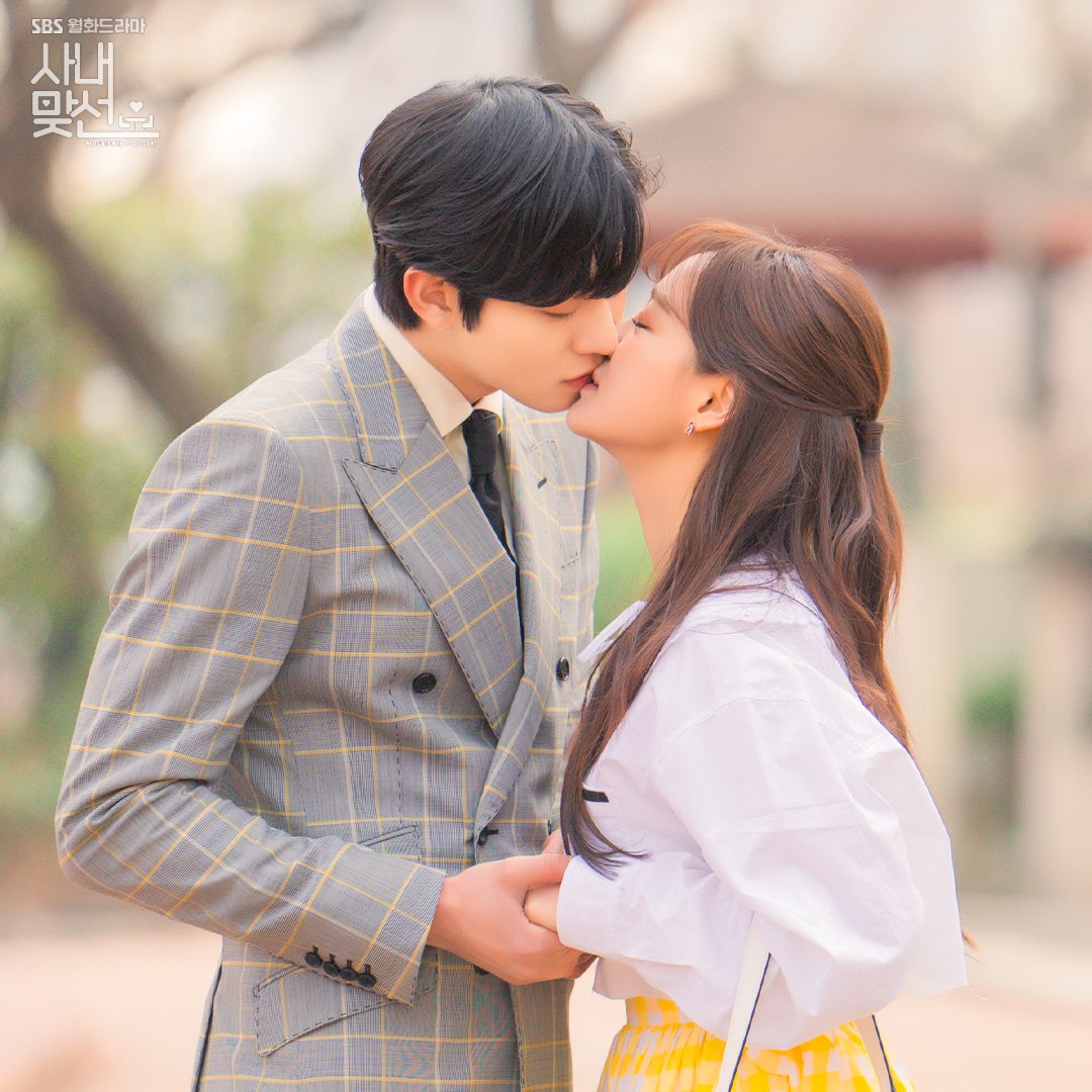 SBSNOW's tweet photo. 마지막에 비주얼 터지다 못해 폭발함🤗
벚꽃 피려고 온 꽃의 요정인 줄💐

SBS 월화드라마 '사내맞선'을
사랑해주셔서 감사합니다❤

#SBS월화드라마 #사내맞선
#퇴사방지오피스로맨스 #businessproposal 
#안효섭 #김세정 #김민규 #설인아 https://t.co/edeXyoifJI