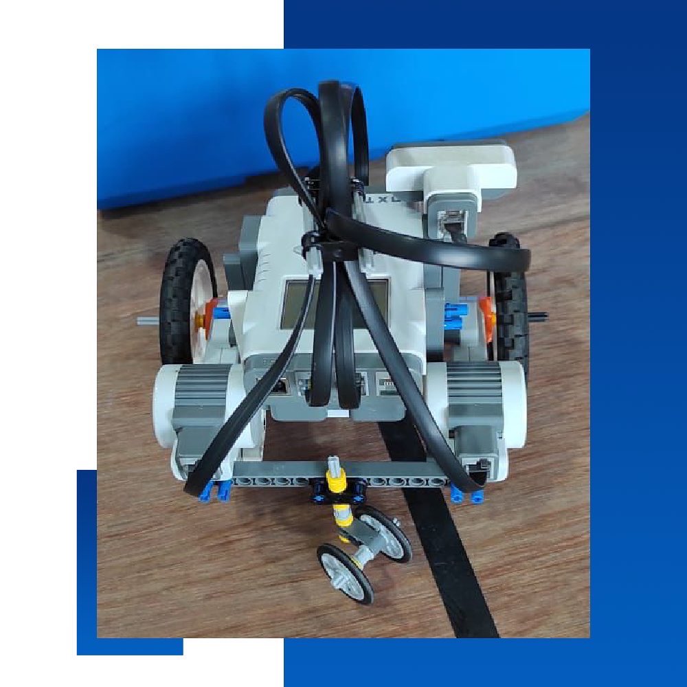 jiet_jodhpur's tweet photo. A workshop on Arduino and robotics was held at Bodhi International School as part of the school's student interaction program.
.
.
.
.
.
#jiet #jodhpur #ardunio #robotics #workshop #studentintraction https://t.co/ImvBF76uvE
