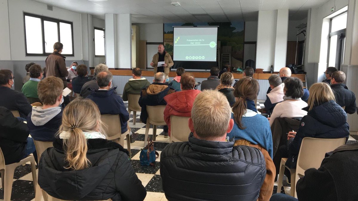 usaa_02's tweet photo. Les réunions d’information Campagne PAC 22 sont en cours!
Nous vous attendons nombreux à Chateau-Thierry et Soissons aujourd’hui et Brancourt le 7/4
@ecvass02 @BecretH @RegisTRICOTEAUX @BruCardot @gpierrat02 @Papon06771887 @benoitdavin https://t.co/Z6cuVWBbY6