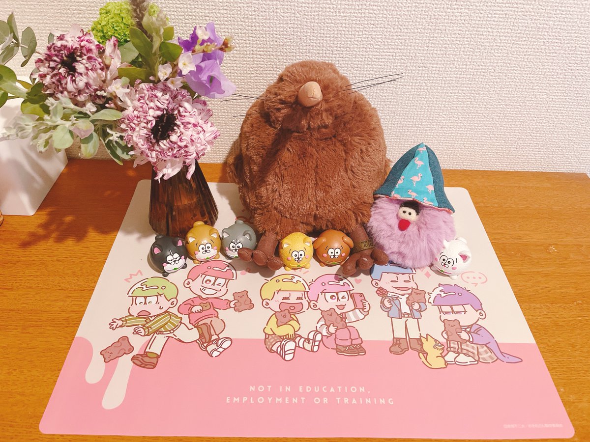 tetsukono's tweet photo. ｷｬﾜ🌸 https://t.co/FgwSWW9awa
