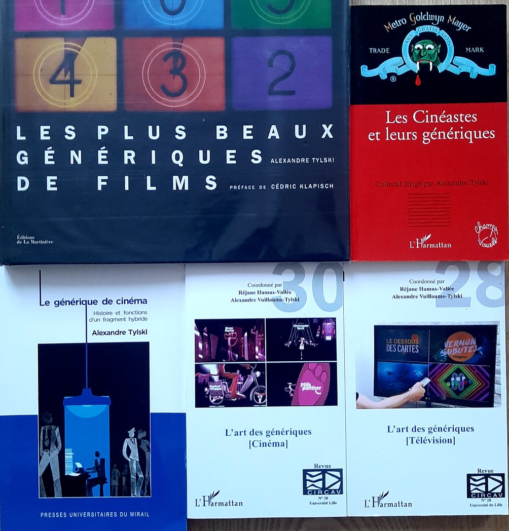 TylskiA's tweet photo. Quelques-uns de mes livres consacrés à l'art des génériques de films. J'en prépare un autre qui réunira et développera les textes de mes 80 épisodes @blowup_arte. https://t.co/ZEkzE2C2pS