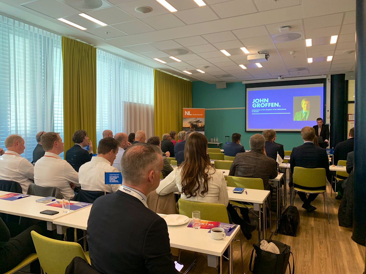 Full house at our Business Breakfast at #Norshipping ! Dutch scale-ups present their #sustainable #maritime solutions. #innovation #MaritimeSecurity #RotterdamMaritimeCapital #zeroemission #shipping