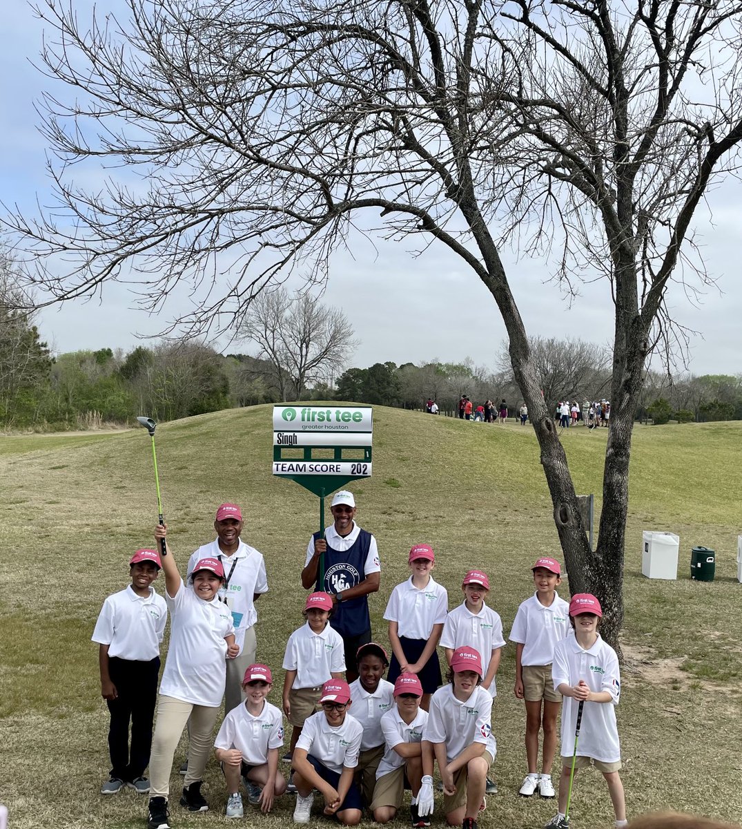 Thank you ⁦<a href="/HWagnerHumblePE/">Helen Wagner</a>⁩ and First Tee for all you do for our kids. Thank you Coach Joe! What a wonderful honor it is to work for Humble ISD. #11districts #teamwork ⁦<a href="/HumbleISD_RPE/">River Pines Elementary</a>⁩ ⁦@CoachWhit_FCE⁩