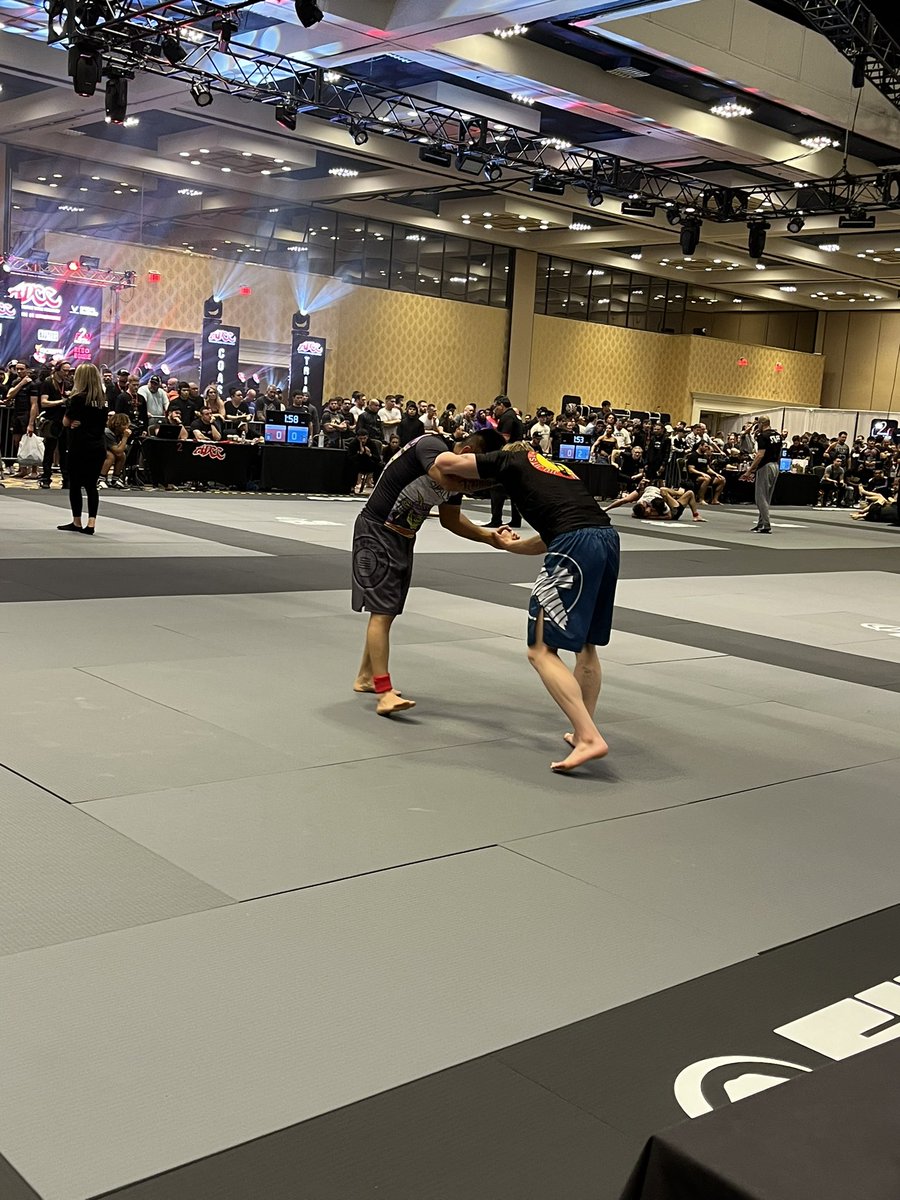 Rileygolden58's tweet photo. Any ruleset, any weight, I’m always down to scrap. https://t.co/g03z6V5g4z