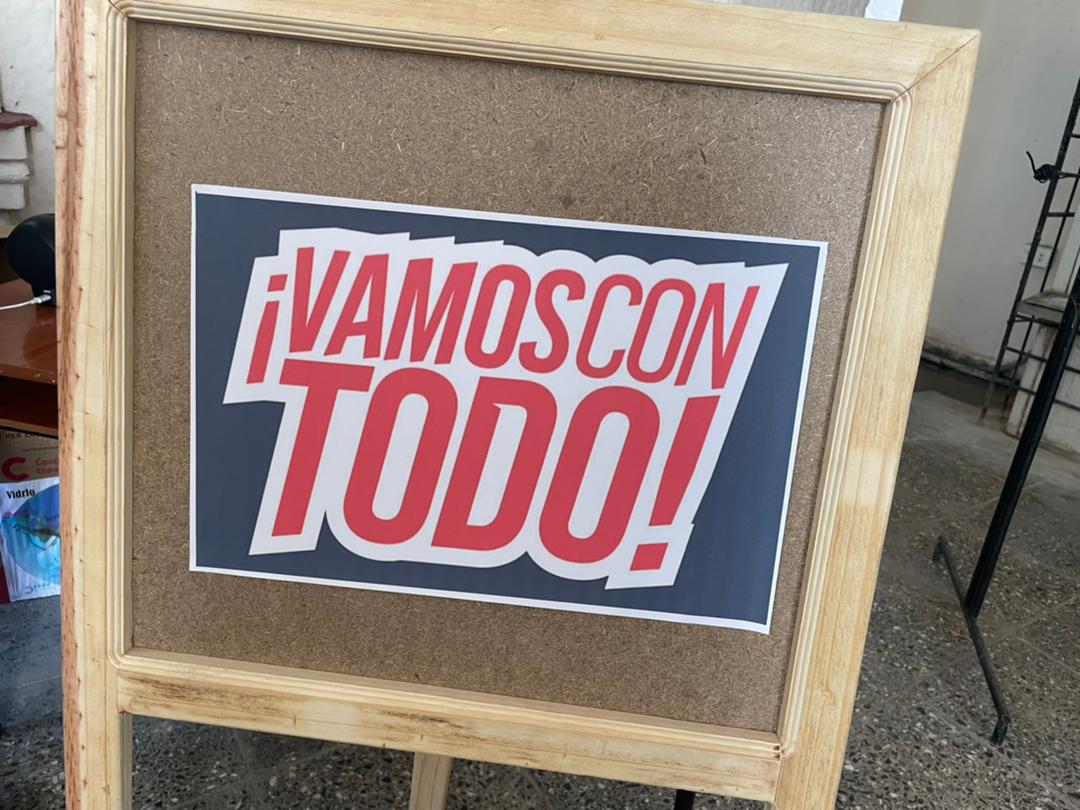 FturUjc's tweet photo. ¡FTUR va con todo! 😍🇨🇺

Así celebró la familia FTUR el aniversario 60 de la UJC 😁⬇️

https://t.co/uUGWwfJPWX https://t.co/ONKY0gcpP2