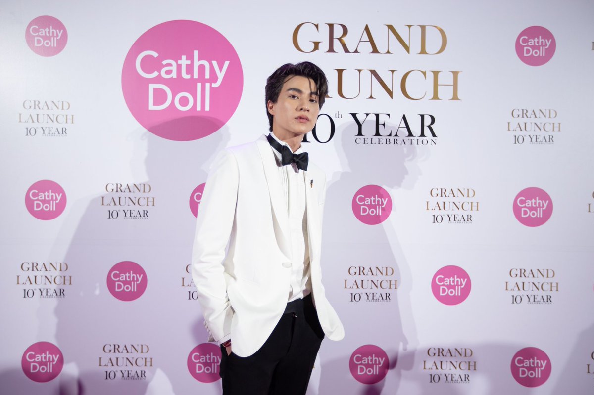 Cathydollclub's tweet photo. CathyDollXGulf 🤏🏻💕
.
#CathyDoll10YearCelebration #CathyDollGrandLaunch2022 #CathyDollXGulf #GulfKanawut 
#โลชั่นน้ำหอมระดับเคาน์เตอร์แบรนด์ 
#ทีมPerfumeความหอมระดับเคาน์เตอร์แบรนด์ https://t.co/1MpRgnDlQR