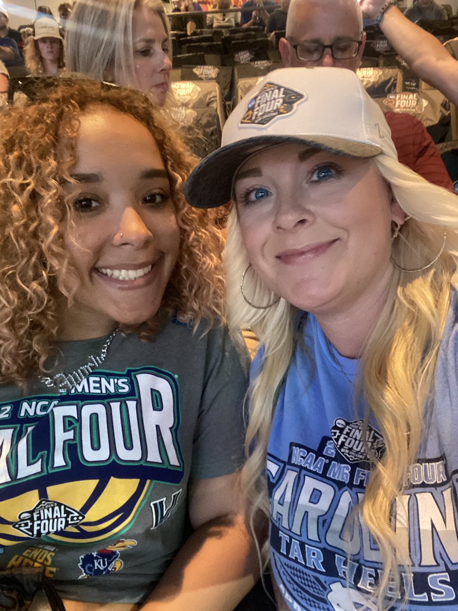 havannicole_'s tweet photo. #uncselfie https://t.co/SCdi4TrWMT