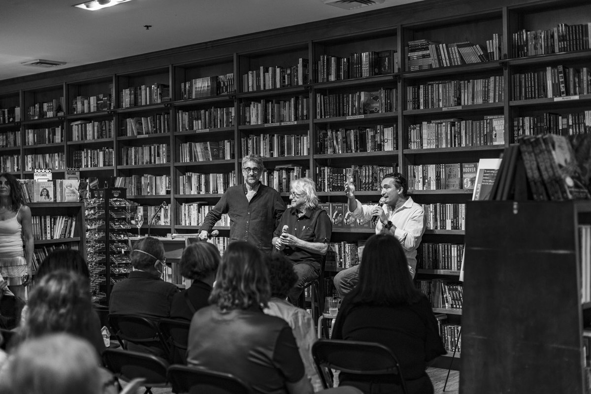 FIU_MFA's tweet photo. Nicholas Garnett launches his memoir, IN THE PINK, surrounded by FIU MFA faculty, friends, and the family of writers gathered at Books &amp; Books! @BooksandBooks @FIU_MFA @FIUCASE @FIUGradSchool @FIUalumni https://t.co/jyWvhAamDd