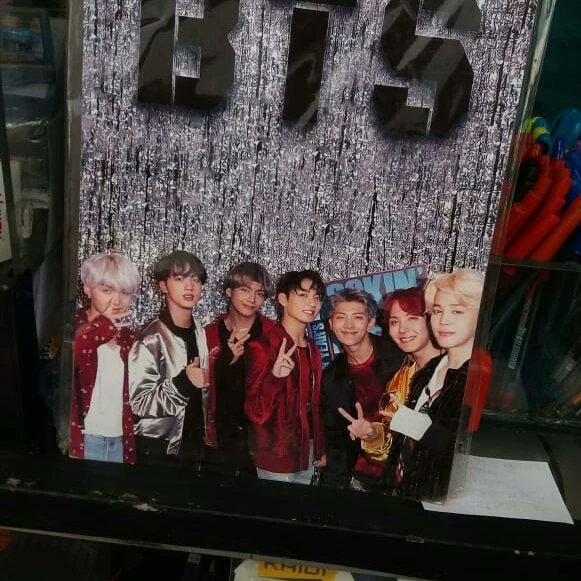 EPetilme's tweet photo. Comor eu amar BTS 💖💖💖💖💖💖💖❤❤❤❤❤❤❤❤❤😙😙😙😙😙✌✌✌✌👍👍👍 https://t.co/GweJDL3u4V