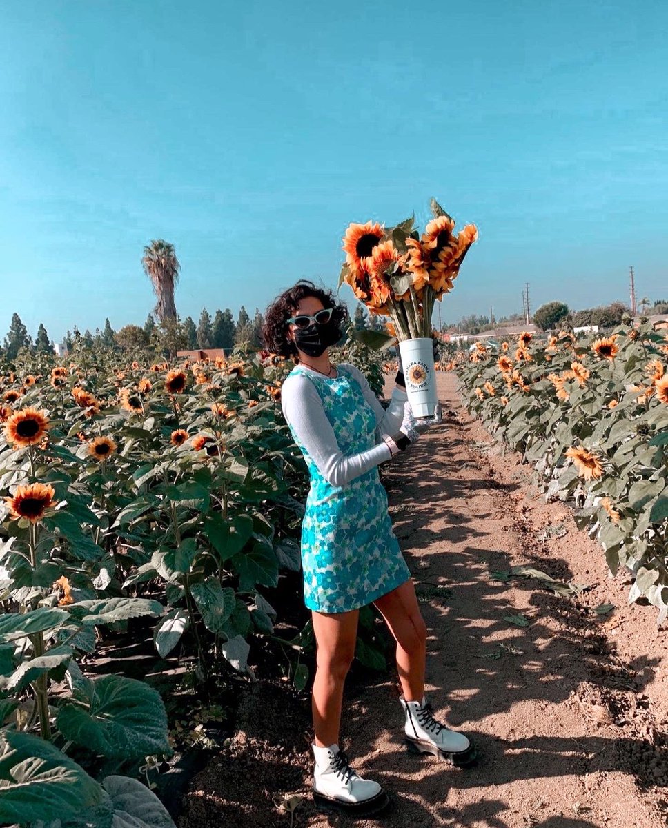 PopsikleShop's tweet image. Spring into the season with a vintage dress of your own on PopsikleShop.com 🌸🦋🌻 #vintagespring #vintageootd #vintagelovers #instalove @ruiznadia4