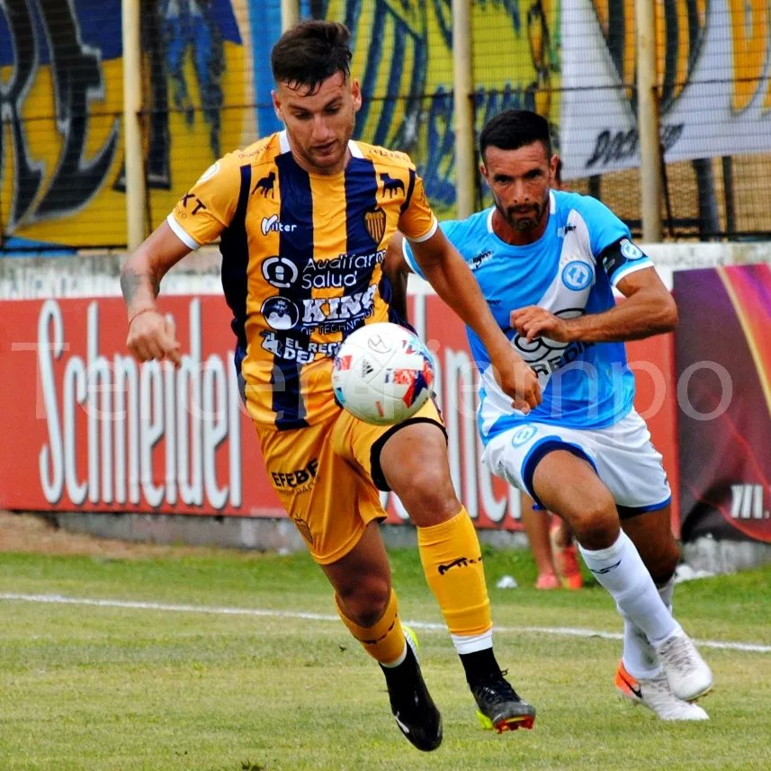 titogol_docksud's tweet photo. FECHA:8 te dejamos imágenes del partido
Dock sud:3 (Badell encontra , Valenzuela y Aguila)
San Carlos:1(Licht)
#32años
#tercertiempo
#TITOGOL
📸Matias Castro https://t.co/EQn6He4IN8