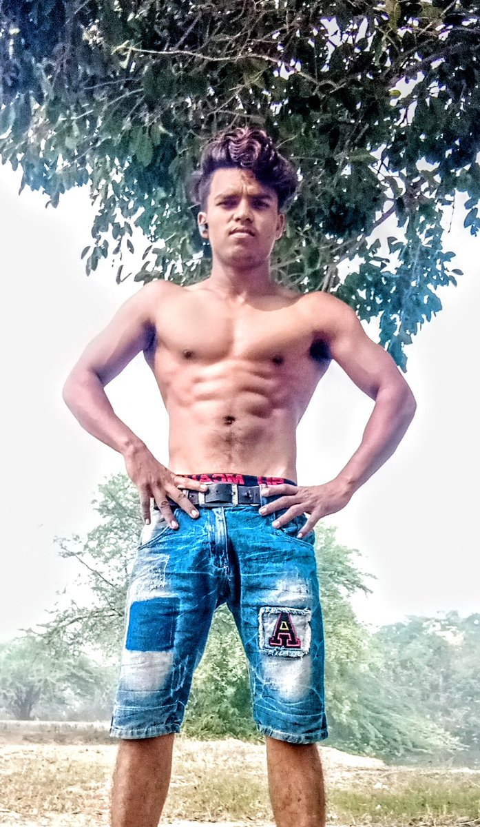 j_asother's tweet photo. उस उड़ान से उम्मीद है  मुझे
जो मेरी खुद की होंगी      
प्लीज स्पोर्ट mi https://t.co/47CTy2vlMO