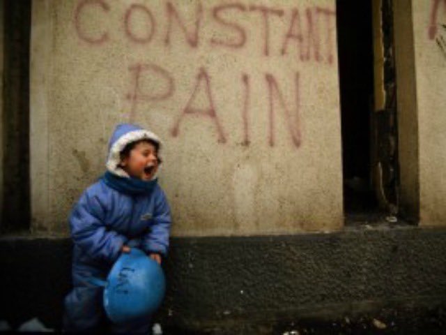 On this day, 1992, the Siege of #Sarajevo began. It was the longest siege of a capital city in the modern era. Sniper attacks and mortar fire was a constant and daily threat to civilians. Over 50,000 people were injured, 11,541 killed, including 1,601 children. #RememberSarajevo