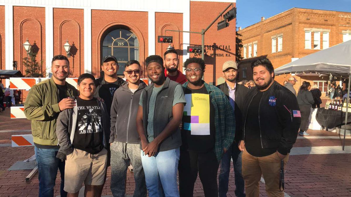 WhoaItsTrent's tweet photo. Happy Founder’s Day to the Frat, and special shout out to those Phi Delta men 💜

#SLB36 https://t.co/F5byNVFT4G