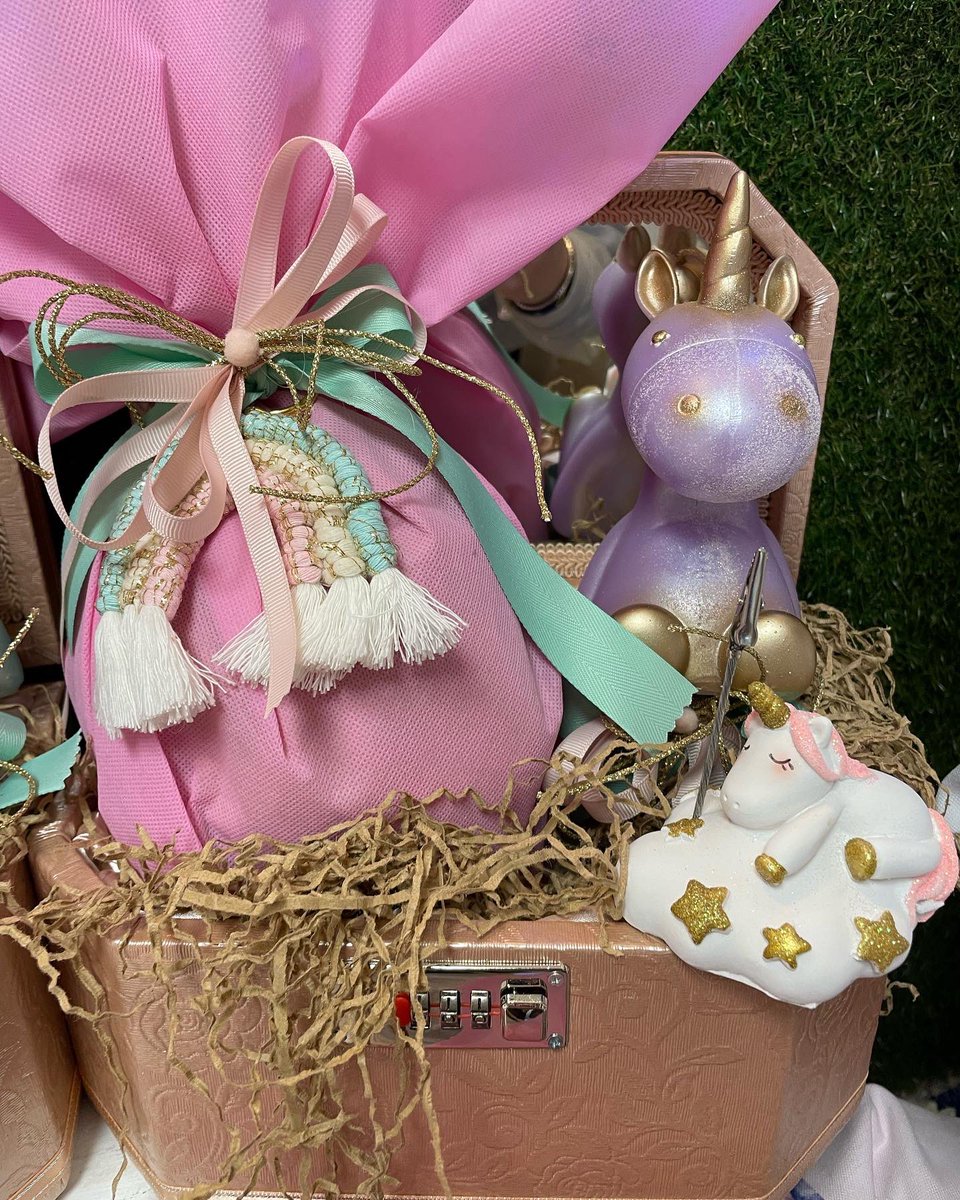NikolasKer's tweet photo. #easter22 #eastercandles #pasxa #πασχαλινήλαμπάδα #nikolas_ker #unicorn #nikolas_ker_since_1984 #nona #nonos #nikolas_ker_tinos #nea_ionia Ελευθ. Βενιζέλου 131, Νέα Ιωνία-Αθήνα. Πασχαλινές συνθέσεις με μονόκερο https://t.co/yjDN3DCuP9