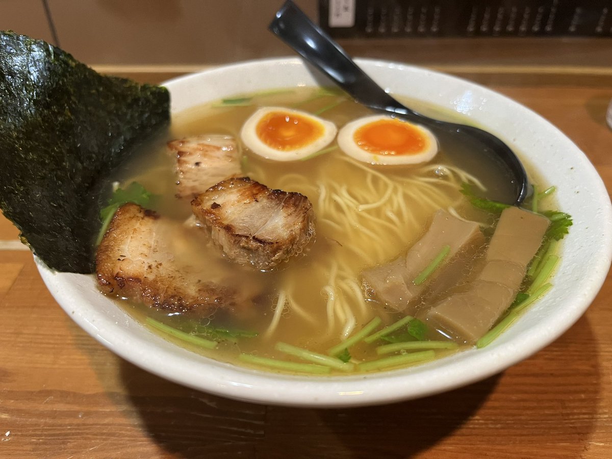 チョココロネ tweet media