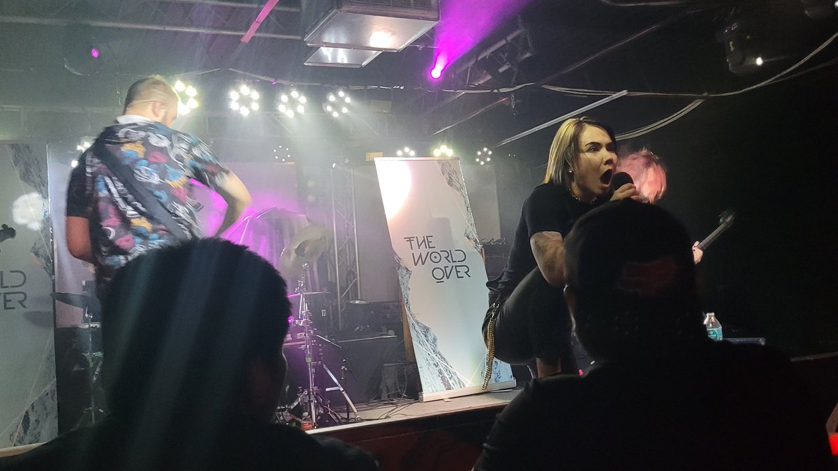 MaxSterling85's tweet photo. @worldoverband https://t.co/H0iZl6NePZ