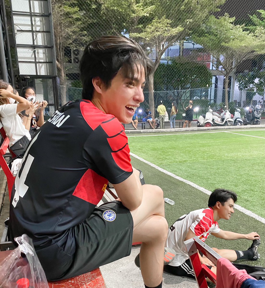 bester_mc's tweet photo. ⚽️⚽️⚽️ #GulfKanawut https://t.co/bObdlpjuJv