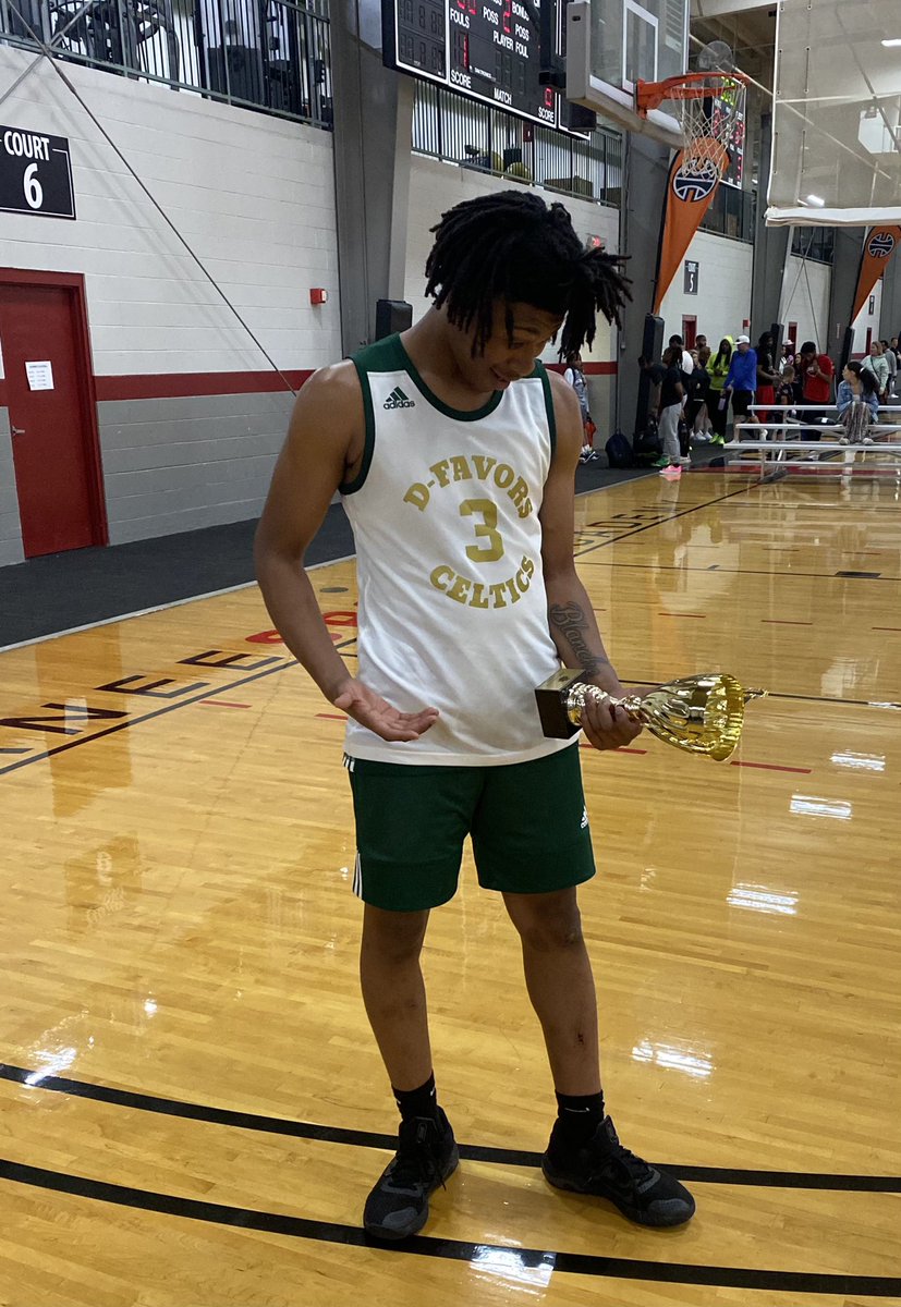 TheLab Coach (@thelab_coaches) on Twitter photo <a href="/LaquaviusB/">Laquavius Bailey</a> (#3) Had 14p/12r/1 ⚰️ & Held It Down in The 1st Half Until <a href="/FarrellSuber/">farrell suber</a> (4) Showed Up @ Half Like #PeeWee @ The Rucker! Fresh From UrgentCare For Stitches From The Game Before, The <a href="/CardinalOsborne/">Osborne Cardinal Basketball</a> Soph G Poured In 28p to Go W/ 7r/5a/5s & 2 Monstrous Dunks!!! <a href="/LaquaviusB/">Laquavius Bailey</a> (#3) Had 14p/12r/1 ⚰️ & Held It Down in The 1st Half Until <a href="/FarrellSuber/">farrell suber</a> (4) Showed Up @ Half Like #PeeWee @ The Rucker! Fresh From UrgentCare For Stitches From The Game Before, The <a href="/CardinalOsborne/">Osborne Cardinal Basketball</a> Soph G Poured In 28p to Go W/ 7r/5a/5s & 2 Monstrous Dunks!!!