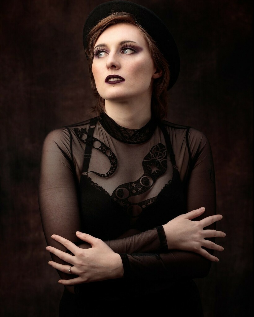 foyersphoto's tweet photo. So enjoyed doing this shoot with @natalie_a_jones π 1 of 3 Now planning our next shoot together.
.
.
.
.
#model #pose #goth #gothmodel #demonias #fishnets #makeup #gothinfluencer #tattoomodels #inkedmodels #boldeye #darklip #smokeyeye #smoke #punk #β¦ https://t.co/CTLN0yZqD6 https://t.co/7NoTRkhCrF