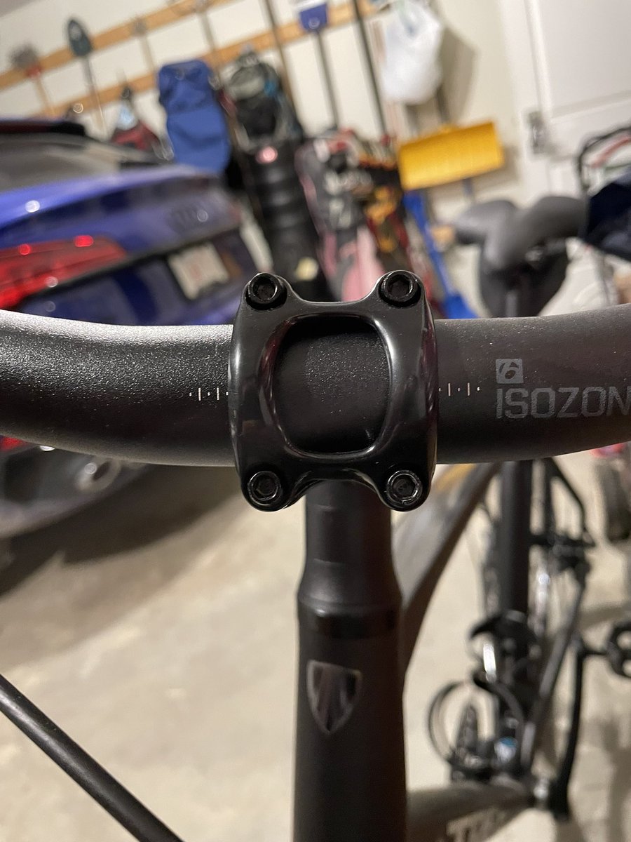 Schultz_Dogg's tweet photo. @TrekBikes can you tell me what stem came with my FX 3 Disc (2022). It doesn’t look like the one that it says it comes with on the web, and I’m trying to find the right blendr base. https://t.co/uYDD7hJByD