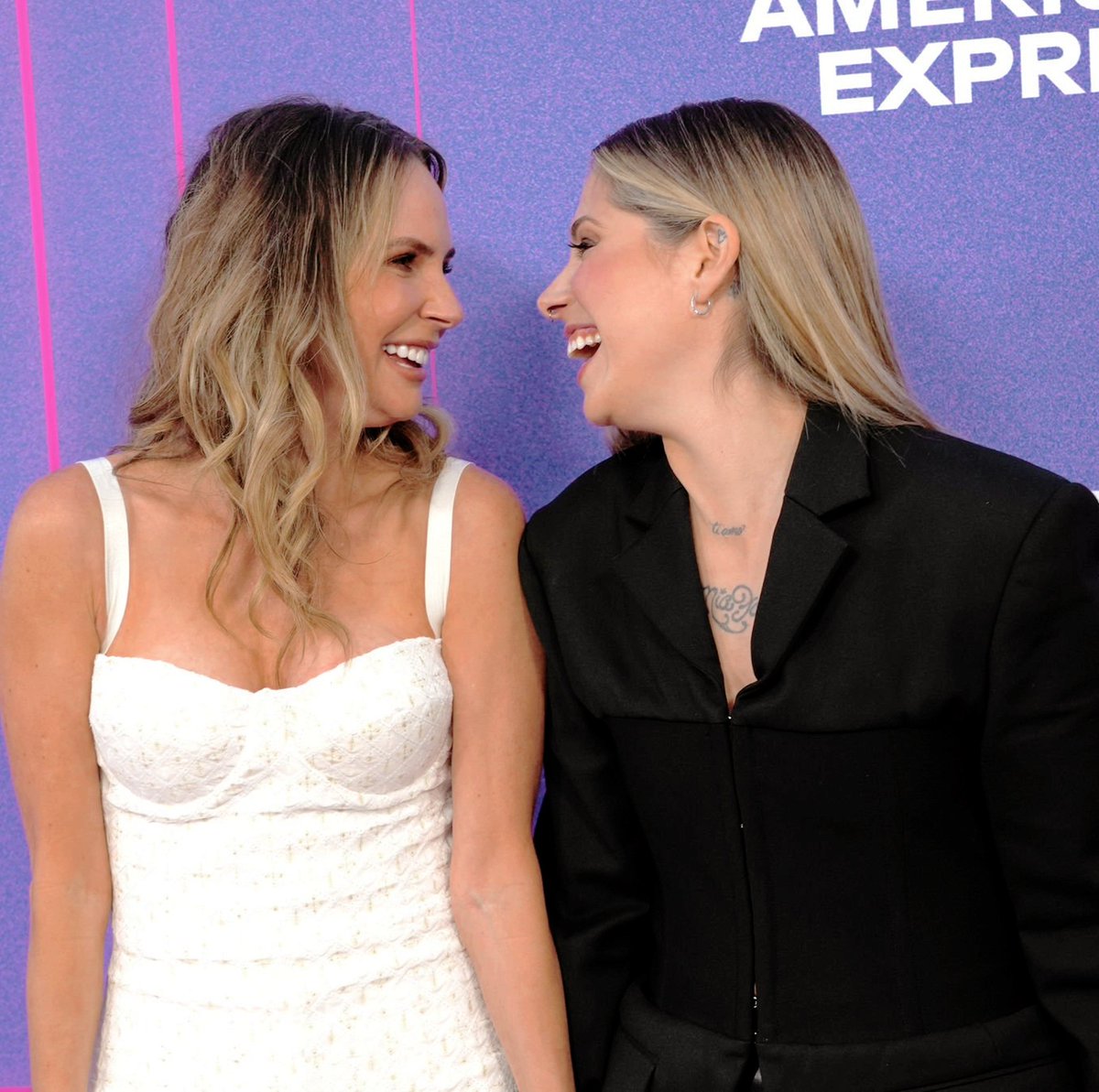 bestofperri's tweet photo. looking for someone to be my keltie 🥺🥺
@KeltieKnight @christinaperri https://t.co/tYOil45Ags