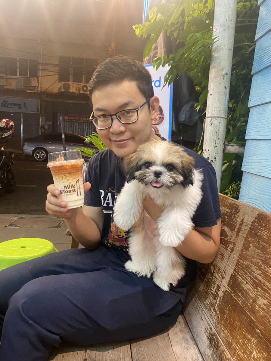 PangPan30674556's tweet photo. Coffee tea or Dog https://t.co/OyloghMEHR