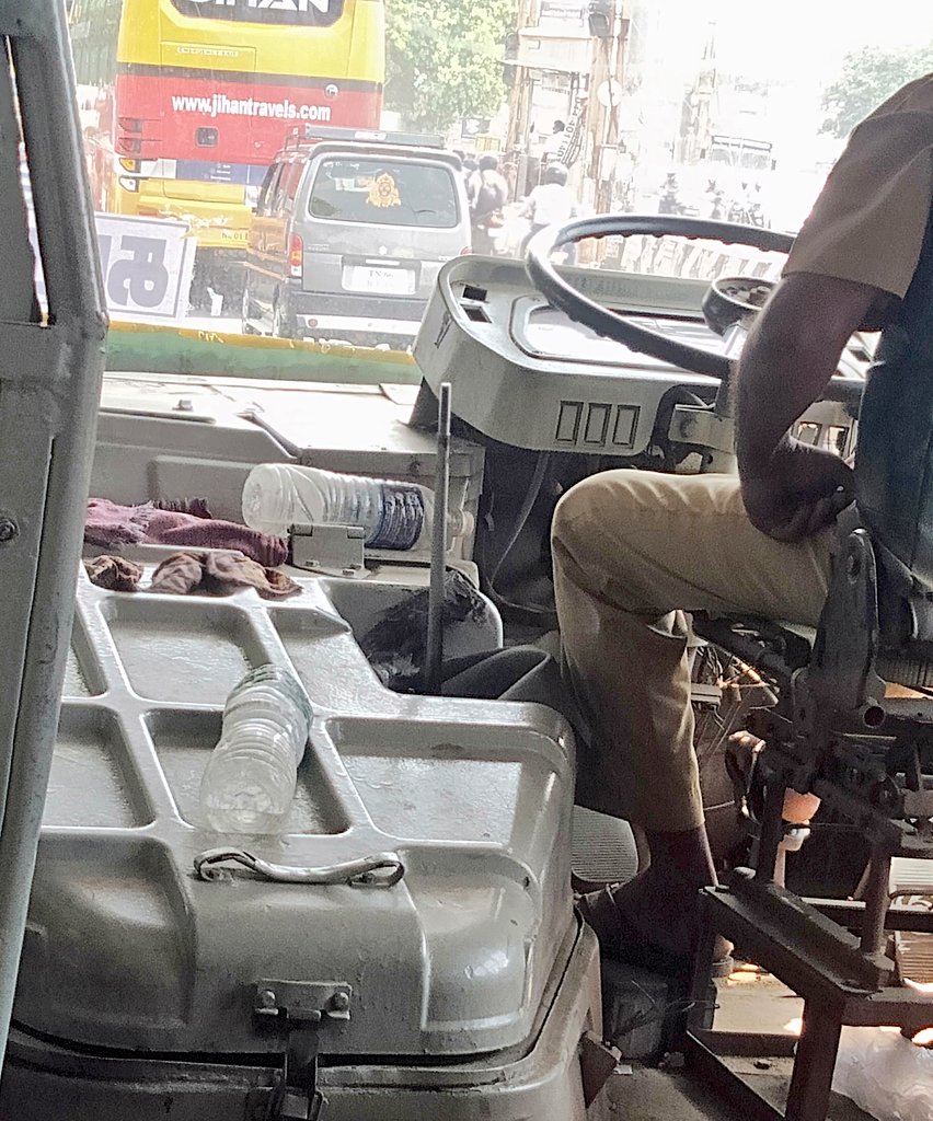 harshinisv's tweet photo. Condition of Government bus gear rod. https://t.co/n9pAtFOEfA