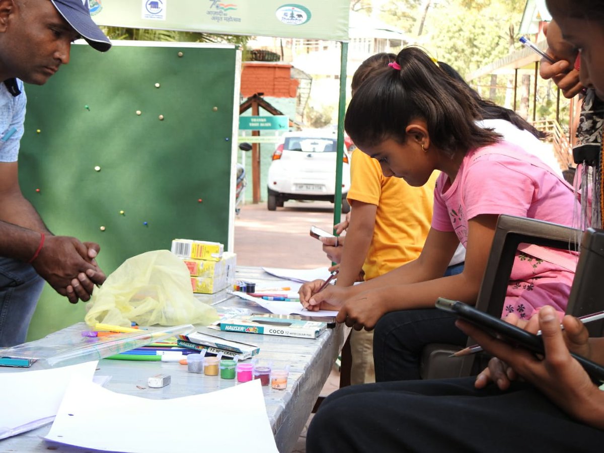 CZA_Delhi's tweet photo. A drawing competition was organized by Dhauladhar Nature Park #Zooinfocus on the #Speciesinfocus for #Week55 Himalayan Tahr as part of #Day4 @AmritMahotsav #conservation2coexistence outreach campaign! #Indiaat75 #75species75zoos @moefcc @PIBShimla https://t.co/eFRwArw2KI